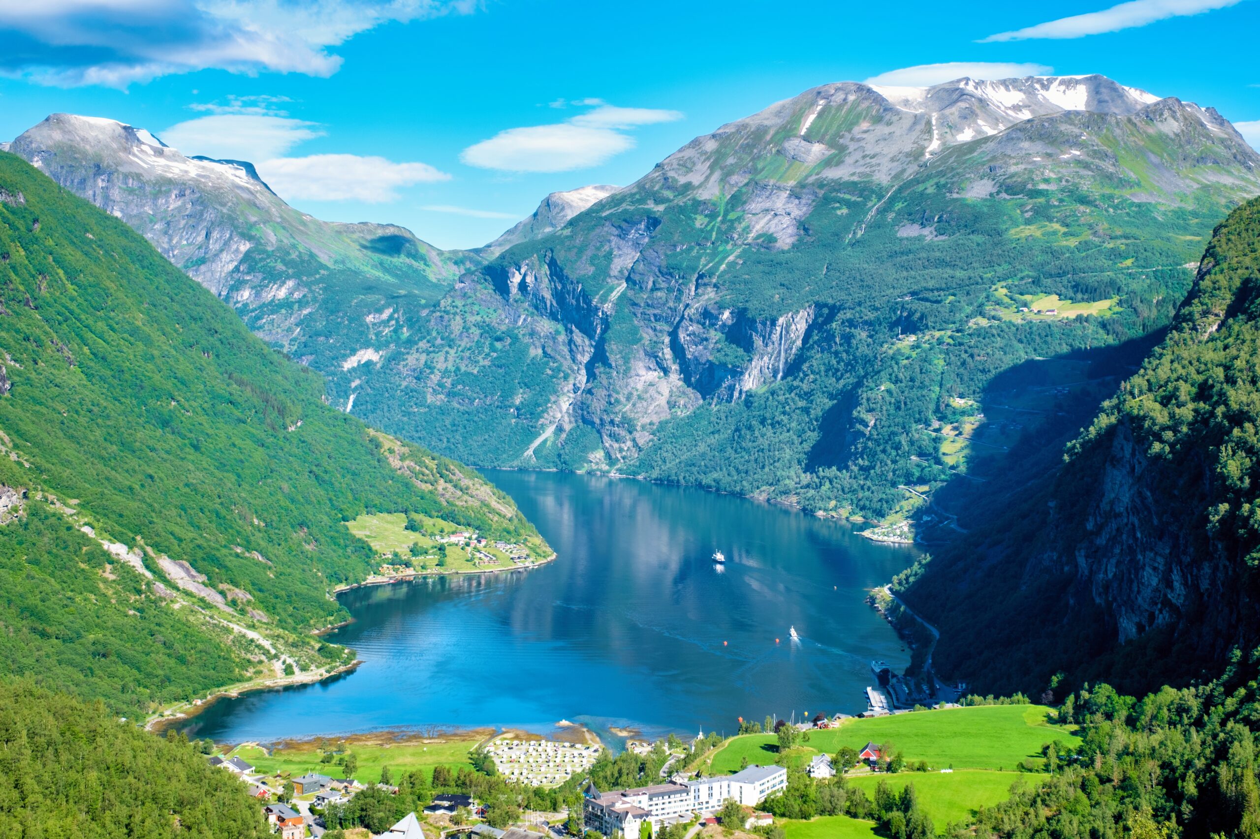 A,Picturesque,View,Of,A,Serene,Norwegian,Fjord,Nestled,Between