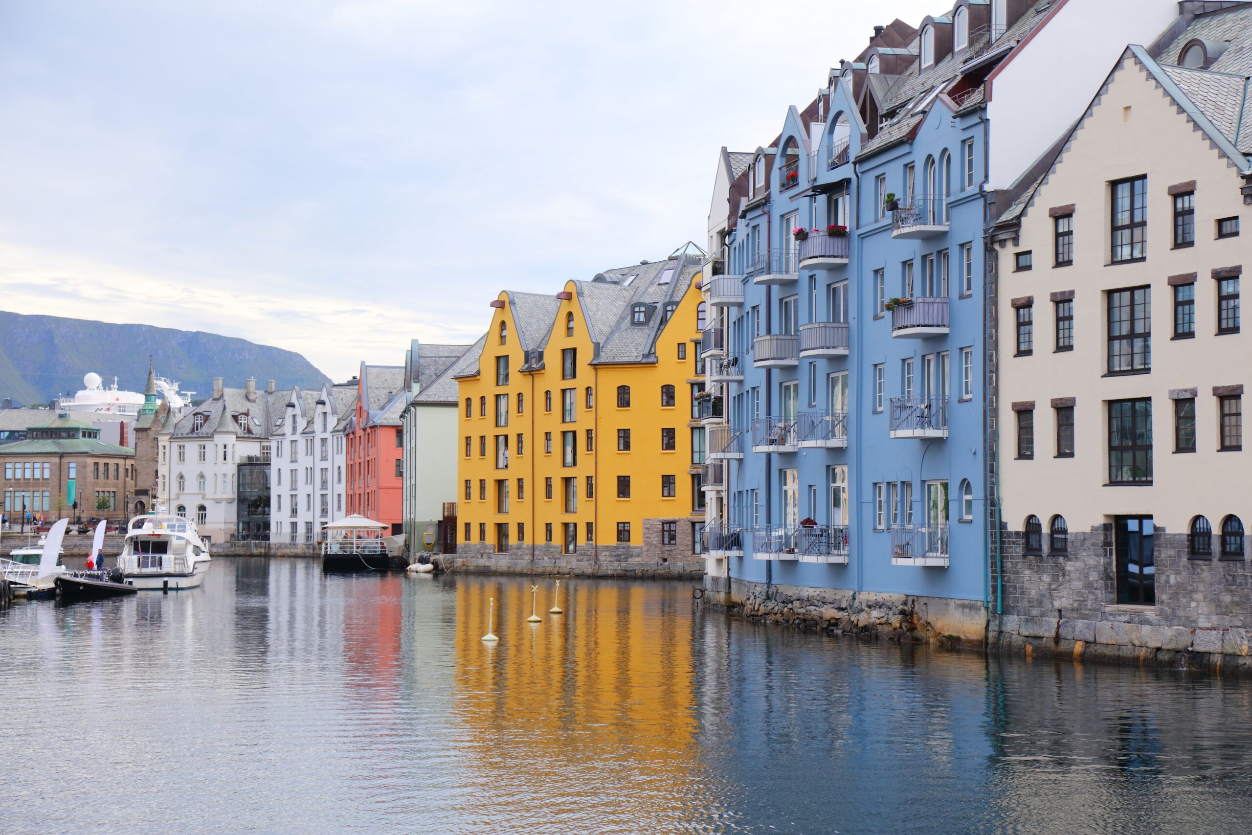 Alesund,City,,Norway.,Downtown,Alesund,Art,Nouveau,Architecture.