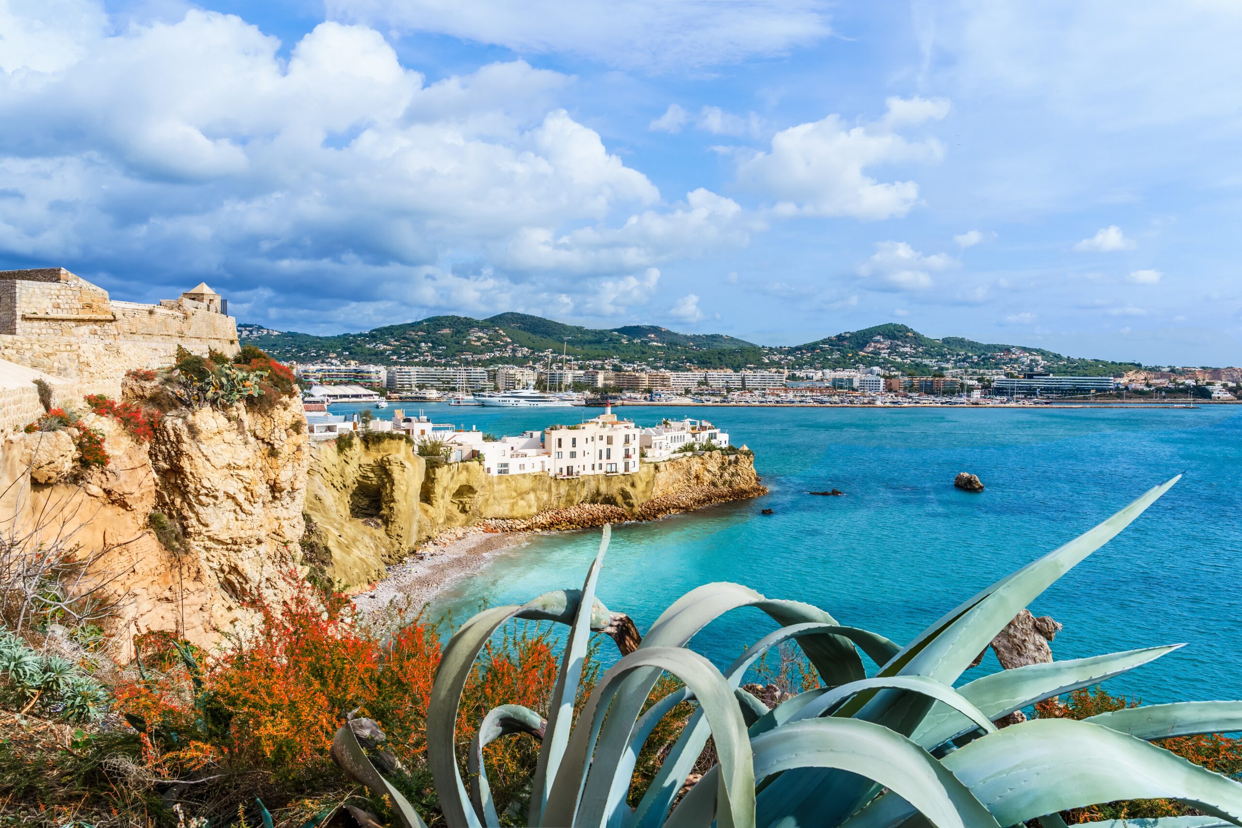 Landscape,With,Old,Town,Dalt,Vila,District,Of,Eivissa,,