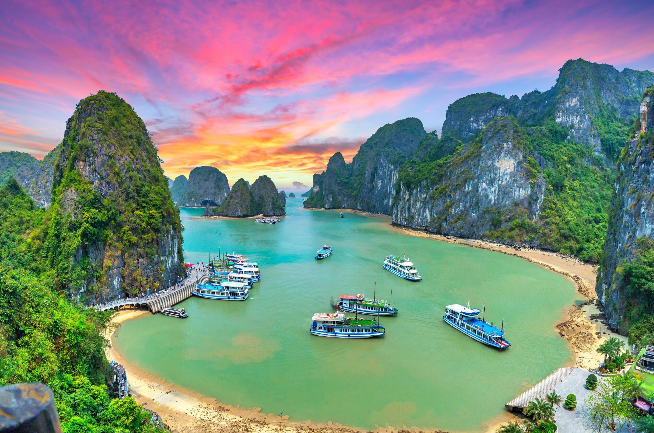 Dreamy,Sunset,Landscape,Halong,Bay,,Vietnam,View,From,Adove.,This